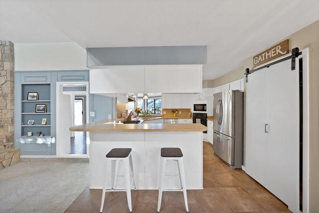 5707 Overridge Drive, Arlington, TX 76017