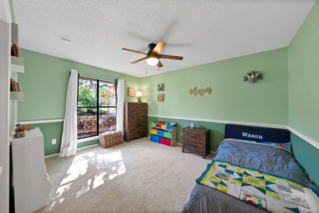 5707 Overridge Drive, Arlington, TX 76017