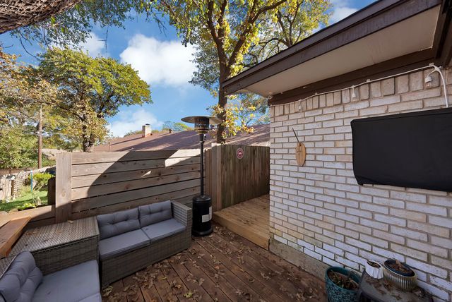 5707 Overridge Drive, Arlington, TX 76017