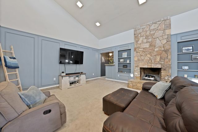 5707 Overridge Drive, Arlington, TX 76017