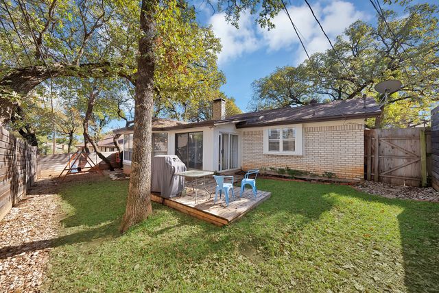 5707 Overridge Drive, Arlington, TX 76017