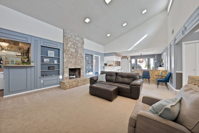 5707 Overridge Drive, Arlington, TX 76017