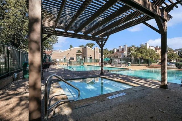 2311 Balsam Drive H308, Arlington, TX 76006