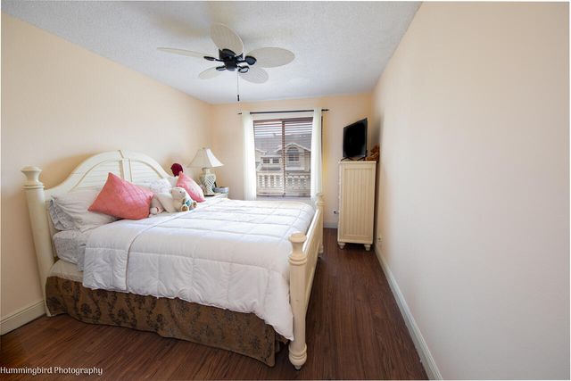 2047 DISCOVERY Circle E, Deerfield Beach, FL 33442