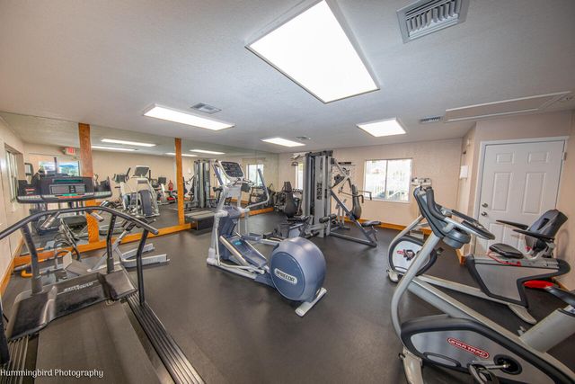 2047 DISCOVERY Circle E, Deerfield Beach, FL 33442