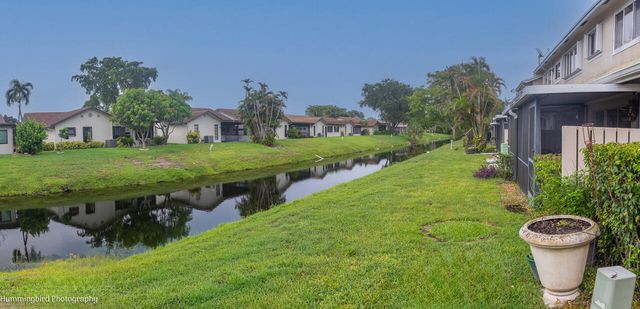 2047 DISCOVERY Circle E, Deerfield Beach, FL 33442