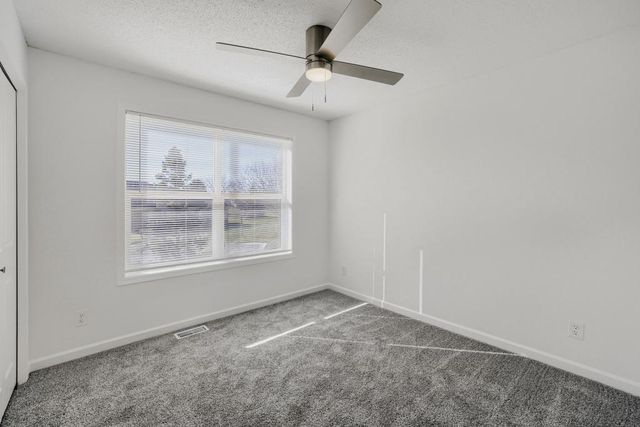 10385 64th Street NE, Albertville, MN 55301