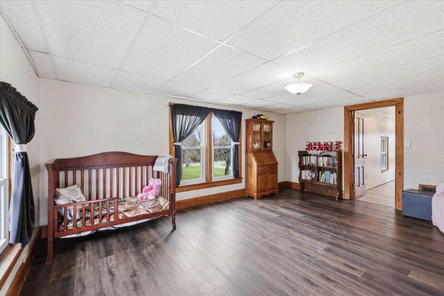 N8424 NOLLENBERG ROAD, Manawa, WI 54949