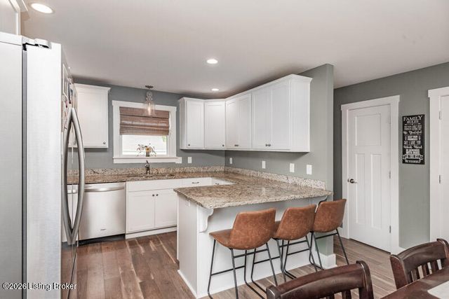 4701 Deer Creek Cir, Smithfield, KY 40068