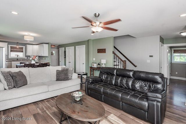 4701 Deer Creek Cir, Smithfield, KY 40068