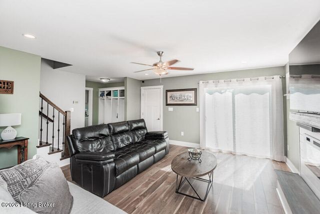 4701 Deer Creek Cir, Smithfield, KY 40068
