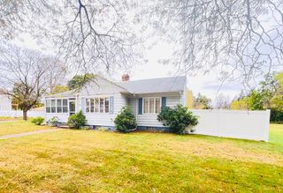 188 Parker, Springfield, MA 01151