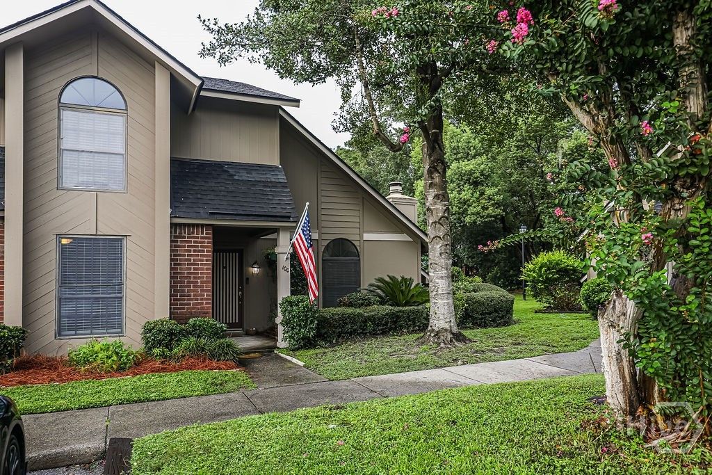 Image 1 of property listing at 459 Mall Boulevard 100, Savannah, GA 31406
