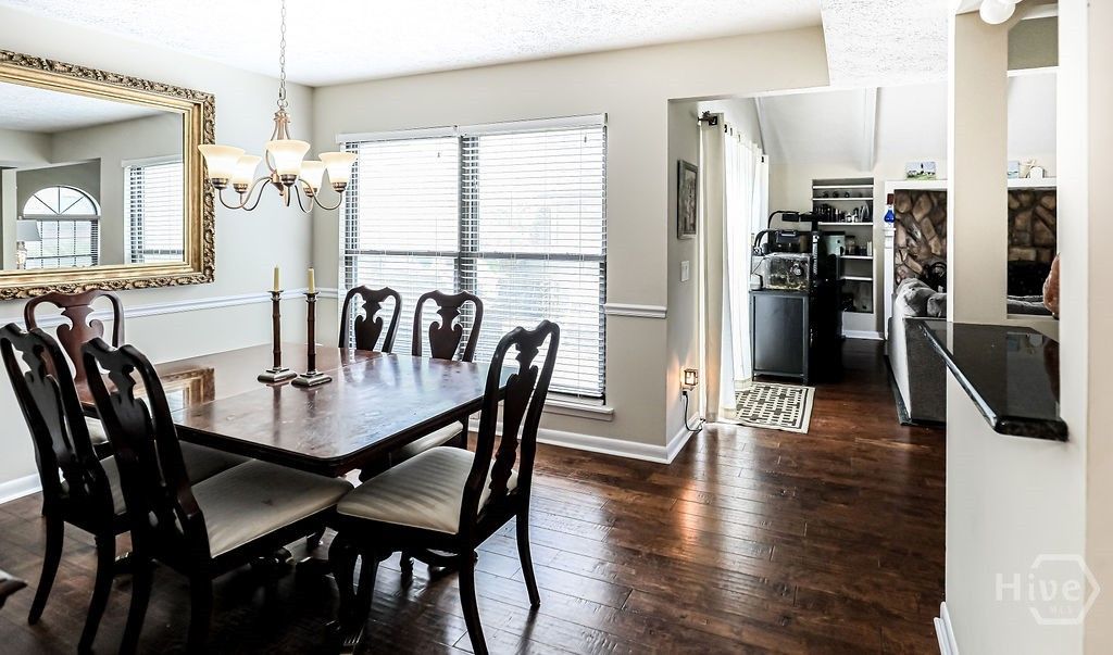 Image 10 of property listing at 459 Mall Boulevard 100, Savannah, GA 31406