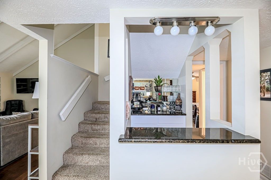 Image 11 of property listing at 459 Mall Boulevard 100, Savannah, GA 31406