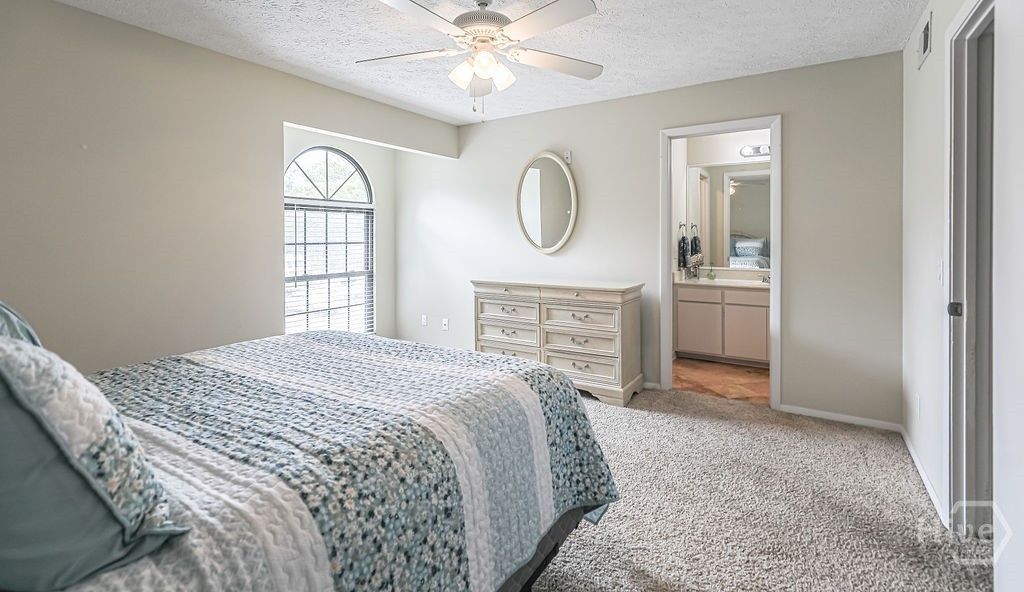 Image 34 of property listing at 459 Mall Boulevard 100, Savannah, GA 31406
