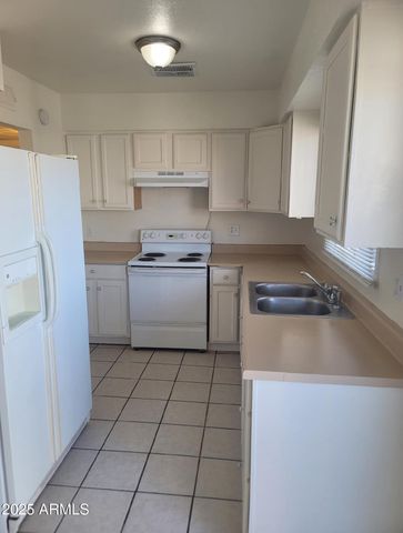 7109 W WOLF Street, Phoenix, AZ 85033