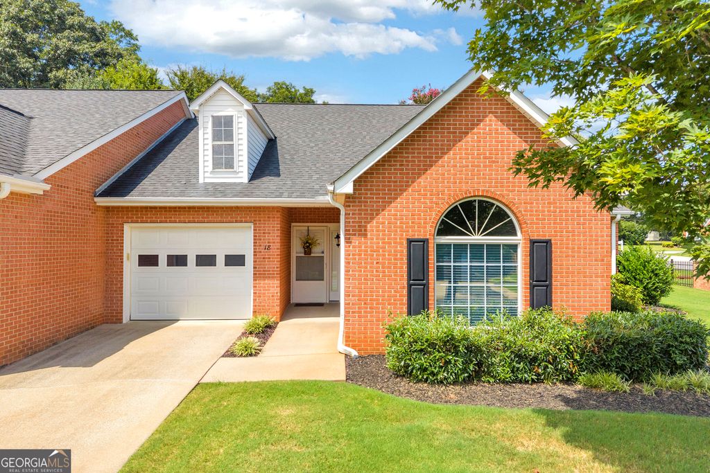 18 Somerset Court, Hartwell, GA 30643 — exterior