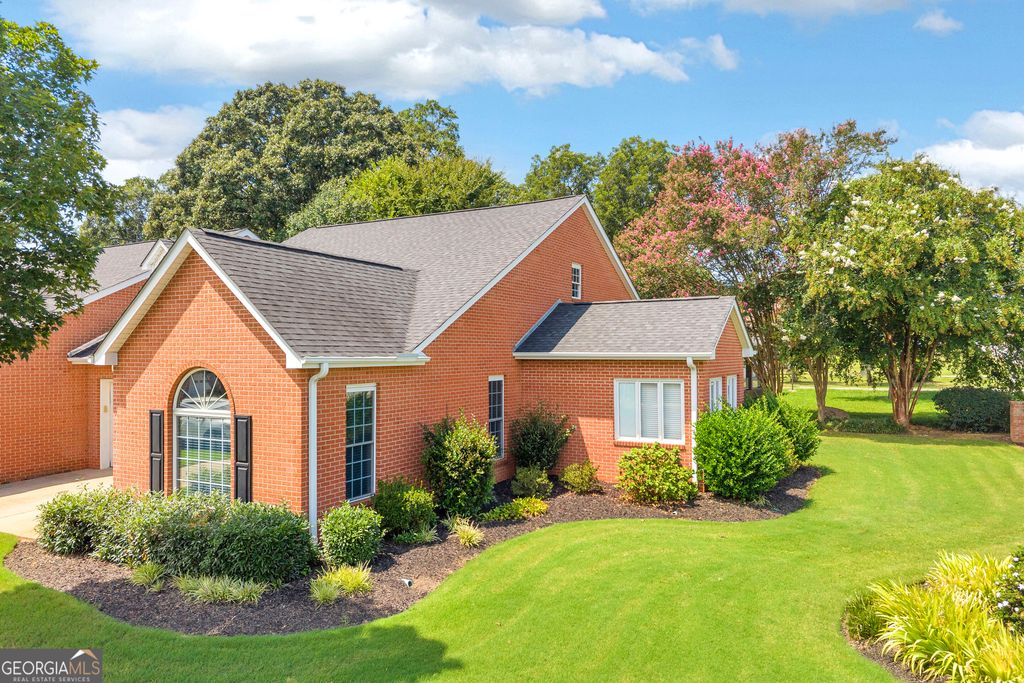 18 Somerset Court, Hartwell, GA 30643 — photo 2
