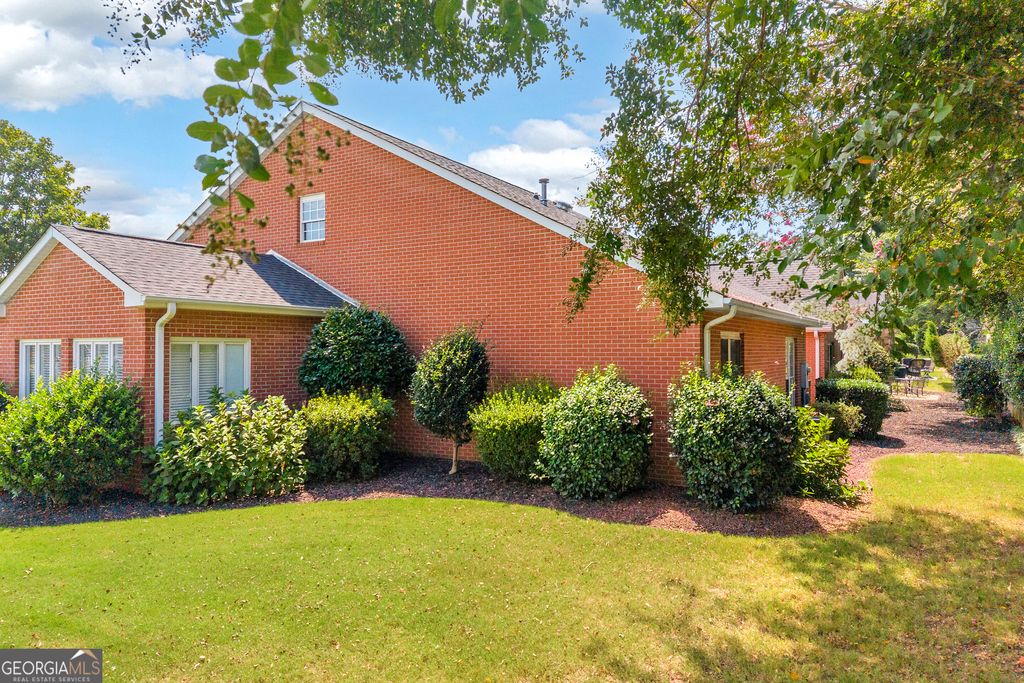 18 Somerset Court, Hartwell, GA 30643 — photo 5