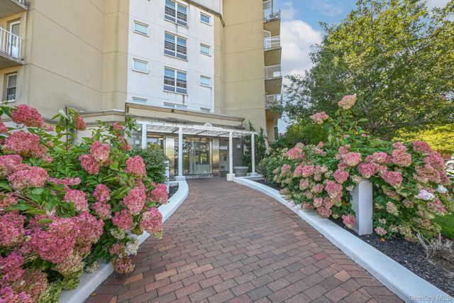 260 Beach 81st Street 3A, Rockaway Beach, NY 11693