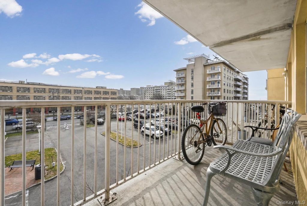 260 Beach 81st Street 3A, Rockaway Beach, NY 11693