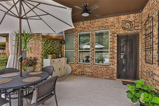 18828 Laurel Hills Drive, New Caney, TX 77357