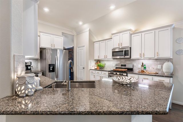 18828 Laurel Hills Drive, New Caney, TX 77357