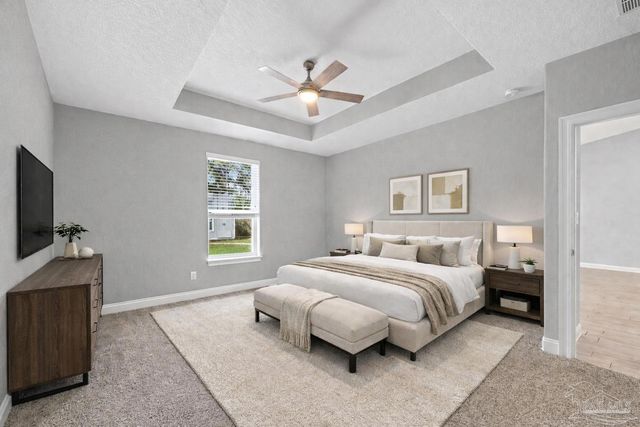 5292 Soundside Dr, Gulf Breeze, FL 32563