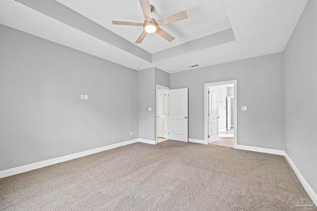 5292 Soundside Dr, Gulf Breeze, FL 32563