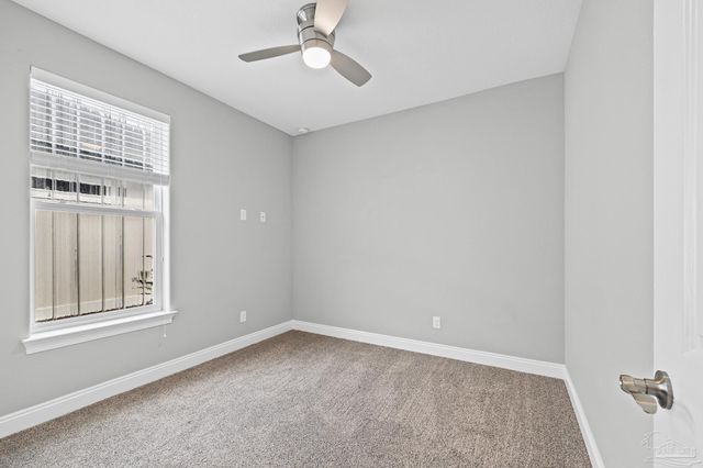 5292 Soundside Dr, Gulf Breeze, FL 32563