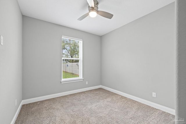 5292 Soundside Dr, Gulf Breeze, FL 32563