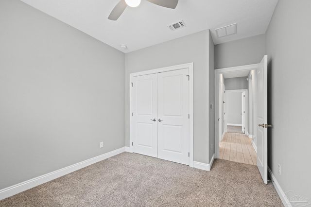 5292 Soundside Dr, Gulf Breeze, FL 32563