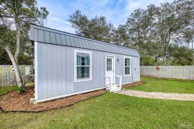 5292 Soundside Dr, Gulf Breeze, FL 32563