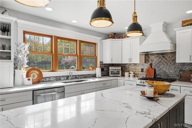 7790 Lower East Hill Road, Boston, NY 14033