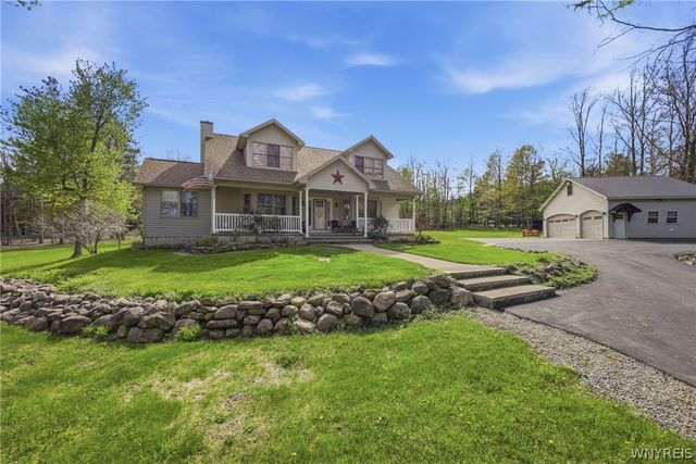 7790 Lower East Hill Road, Boston, NY 14033