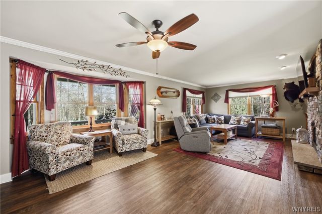 7790 Lower East Hill Road, Boston, NY 14033
