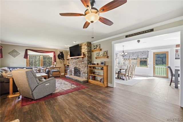 7790 Lower East Hill Road, Boston, NY 14033