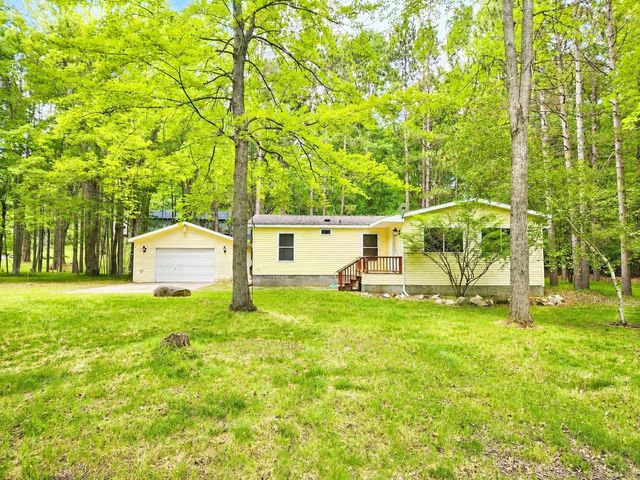 5055 Wolf Lane, Farwell, MI 48622