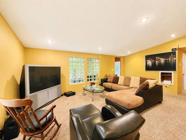 5055 Wolf Lane, Farwell, MI 48622