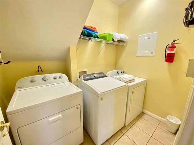 8000 ACADIA ESTATES COURT, Kissimmee, FL 34747