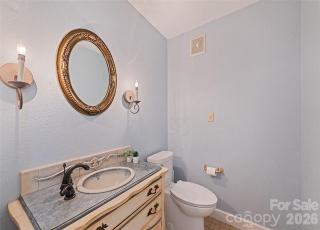 3091 US 441 Highway S, Sylva, NC 28779