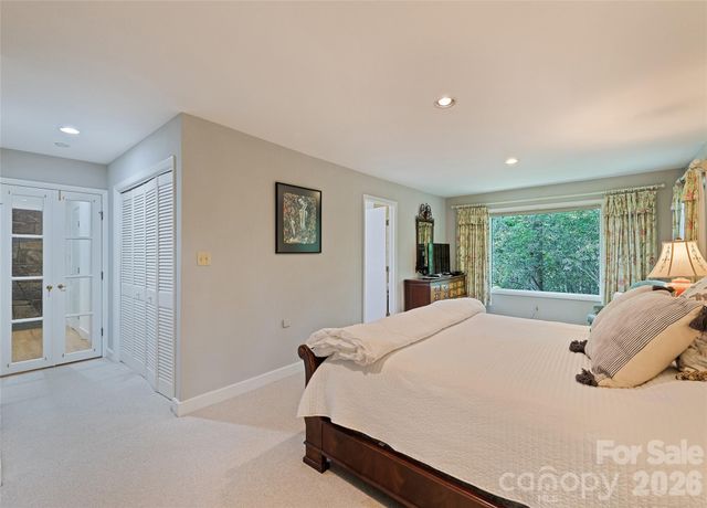 3091 US 441 Highway S, Sylva, NC 28779