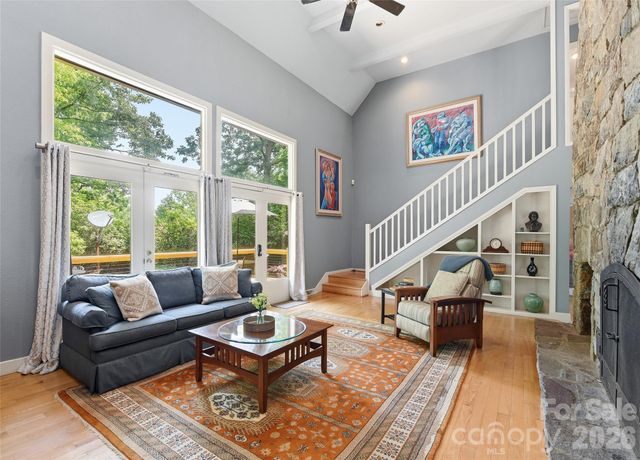3091 US 441 Highway S, Sylva, NC 28779