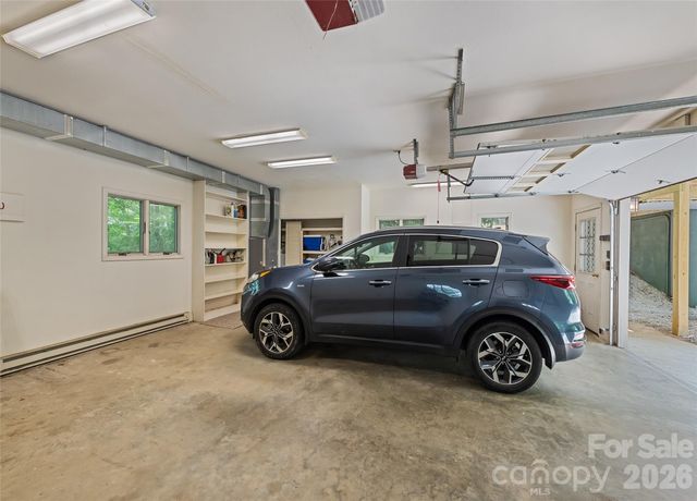 3091 US 441 Highway S, Sylva, NC 28779