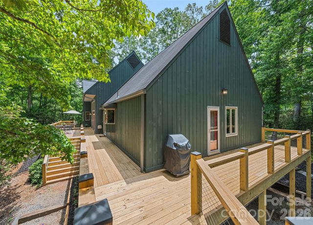 3091 US 441 Highway S, Sylva, NC 28779