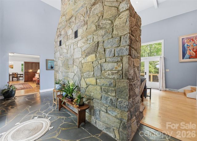 3091 US 441 Highway S, Sylva, NC 28779