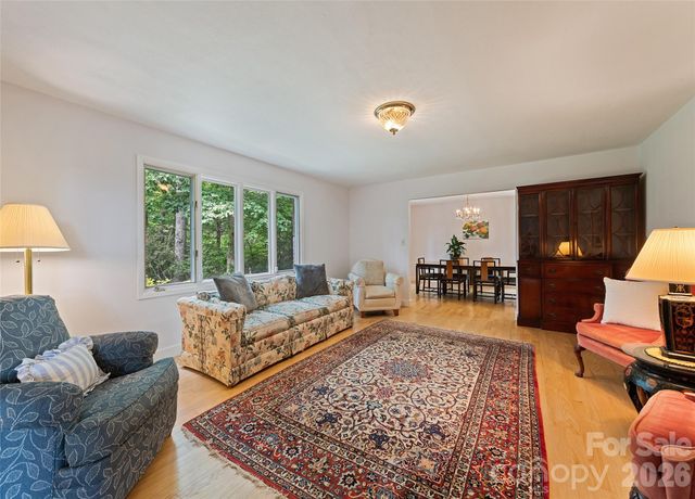 3091 US 441 Highway S, Sylva, NC 28779