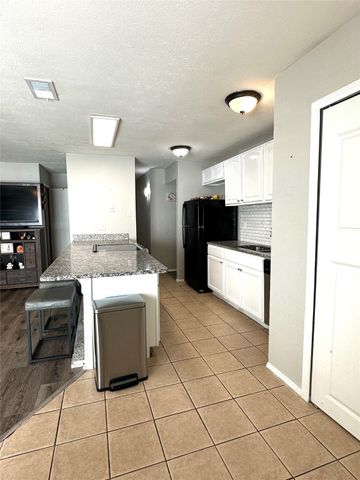 528 Ridgemont Drive, Allen, TX 75002