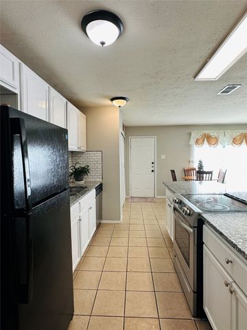 528 Ridgemont Drive, Allen, TX 75002